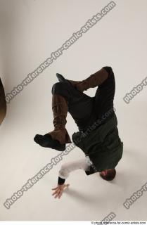 24 2019 01 KEETA BBOY POSE